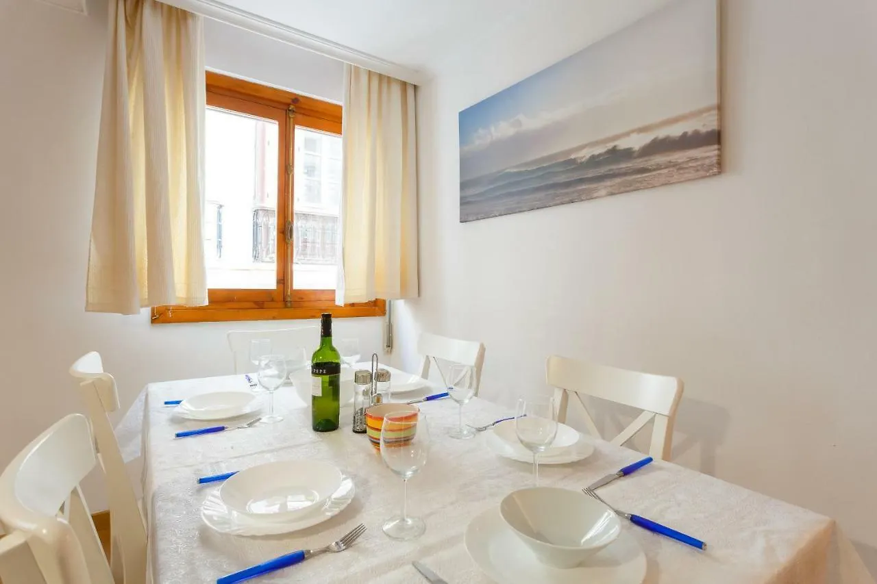 Apartment Apartamentos El Descubridor By Cadiz4Rentals Spain