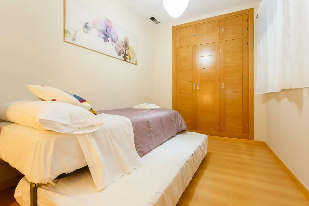 Apartment Apartamentos El Descubridor By Cadiz4Rentals Spain